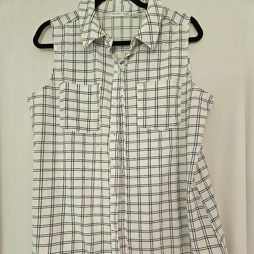 Notations sleeveless checkered collared blouse black white‎